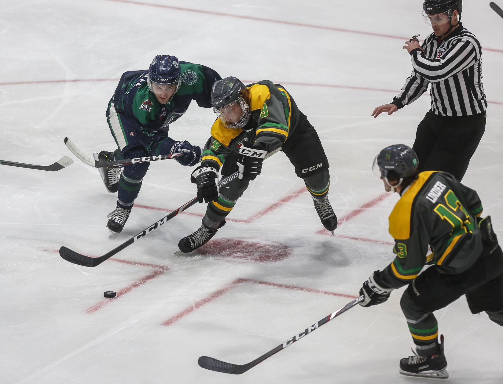 Hockey Bulls vs. Breezy Point 17